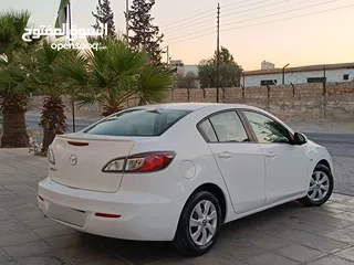  8 مازدا زووم 3 موديل 2012 . فحص 3 جـــــيـــــد قصعه باعتبار فحص مرفق بصور . مالك واحد من الشركة.