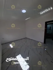 2 شقة مجددة - الصويفية - 3نوم - 195م