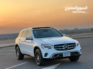  8 مرسيدس GLC300 موديل 2021 ابيض بانوراما