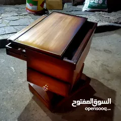  4 طاولة مكتب