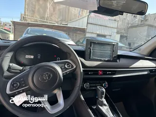  11 استأجر الان تويوتا ياريس موديل 2025 فل كامل اضافات باقل الاسعار فقط من الجنوب