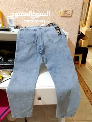  2 pantallon jeans boy taille :s avec ticket neuf 13-14