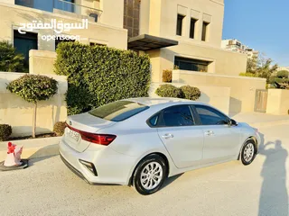  2 كيا سيراتو للايجار اسبوعي