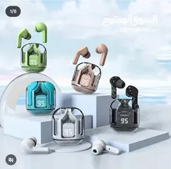  2 سماعات بلوتوث لاسلكية بشاشة عرض – تصميم أنيق وشحن ذكي