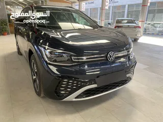  3 ‏Volkswagen ID 6 CROZZ PRO 2024 عداد زيرو  كفالة 6 سنوات بيانو بلاك للبيع بسعر مميز
