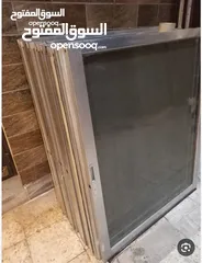  1 شبابيك المنيوم لون سلفر بحال الوكااأأله  عدد 10