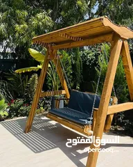  15 مقاعد خشبية للحدائق طاولات خشبية بروجيلات خشبية بأفخم تصميم مراجيح خشبية