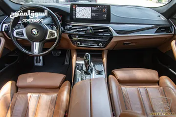 12 Bmw 530I 2023 M kit Gasoline   السيارة مميزة جدا و قطعت مسافة 75,000 كم فقط