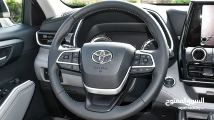  25 Toyota Highlander VXR Hybrid 2.5 L