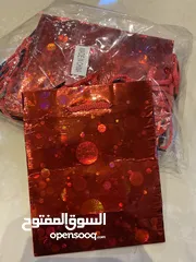  8 أكياس هدايا فاخرة بأسعار منافسة