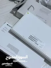  4 ساعة ابل الترا 2 بحالة الوكالة بطارية 100٪