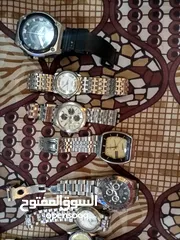  3 ساعات اصلي قديم للبيع وقابل للمفاوضه  النوع اصلي واغلبهم شغال