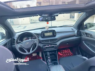  8 هيونداي توسان N-Line 2022 للبيع بحالة ممتازة