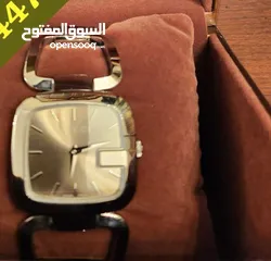  1 GUCCI ساعة