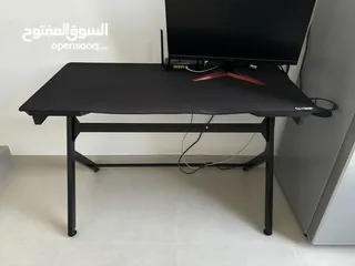  1 طاولت ألعاب