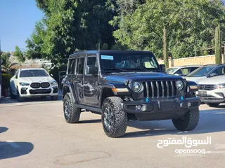  3 جيب رابيكون ترخيص 2022 ماتور 2000 هايبرد  375حصان/دفع رباعي