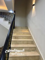  28 شاليه فاخر للبيع
