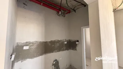  3 تأجير مكتب