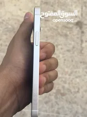  7 آيفون 12 عادي