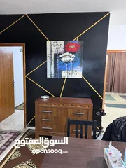  1 متوفر شاغر بداية  شهر 8  لبنت في  (غرفة برايفت) وشاغر في (غرفة مشتركة )-بالقرب من بنك فلسطين