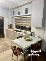  4 للبيع شقة دوبلكس فاخرة بمواصفات راقية في حي الكرسي عمّان