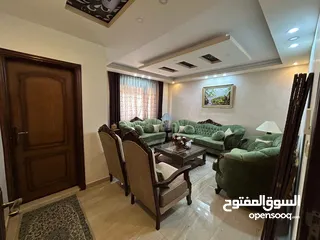  14 شقة للبيع في الحي اربد، الحي الشرقي مساحة 160 متر مربع.