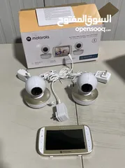  5 متوفر حاليا كاميرة مراقبة الاطفال موتورولا كاميرتين جديد للبيع غير مستخدم ابدا Motorola baby monitor
