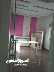  1 مكتب تجاري أو عيادة حديث للبيع جبل الحسين