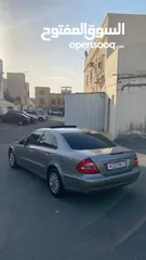  4 مرسيدس E240 نظيف