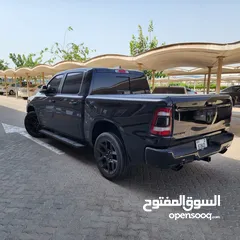  2 Dodge Ram Sport 2020