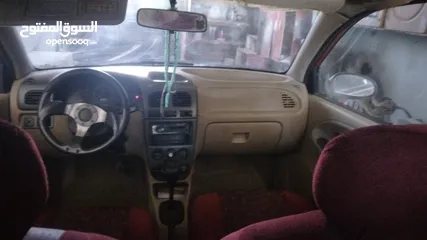  7 كيا ريو توماتيك موديل 2000