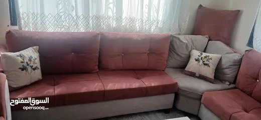  3 طقم كنب مع برادي