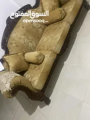  1 كنب نضيف