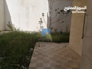  1 شقة أرضية مميزة للبيع في خلدا  - خلف السيفوي 91م مع حديقة وترسات 140م بسعر مغري