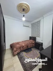  5 شقة مفروشة للايجار شارع الجامعة اربد