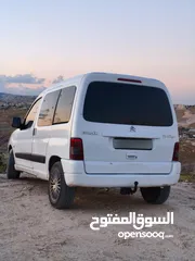  1 ستروين بارلينجو متور 1600 تيربو ديزل، جير عادي 5 سرعات، لون ابيض، موديل 2007 ترخيص 2008