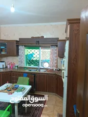  5 شقة شبه ارضية مع حديقة خاصة للبيع بسعر مغري