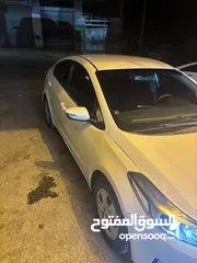  7 سيارات للايجار بنزين وكهرباء بأعلى المواصفات وسيارات حديثه واقل الاسعار