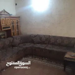  1 طقم كورنر وطاولة سفرة