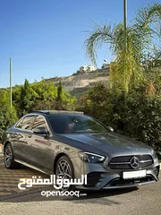  7 مرسيدس. 300de