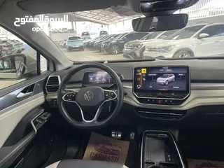  13 Volkswagen Electric ID.6 PUER + 2022 مستعمل بحالة الوكالة