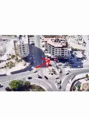  2 للبيع محل بموقع استراتيجي على الشارع الرئيسي - دوار شارع تونس الأول