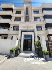  1 شقه ارضيه مميزه مقابل سكن خاص 240 م داخلي 4 نوم حي الصحابة كرادور عبدون رجم عميش تدفئه تحت البلاط
