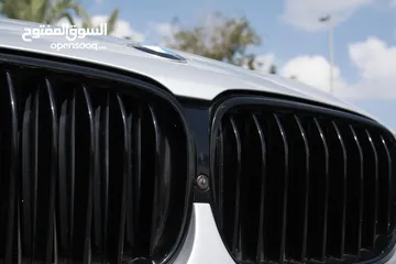  8 BMW 7 series G12 740Li 2016