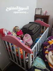  1 للبيع سرير اطفال  مستخدم  