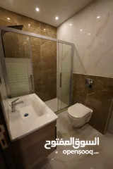  3 شقة جديدة للبيع ط اخير مع روف دوبلكس