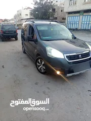  1 بيجو بارتنر 2017