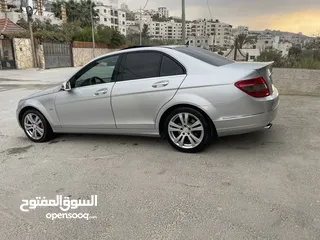  2 مرسيدسc200/2009w204