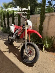  2 Honda CRF450 XE