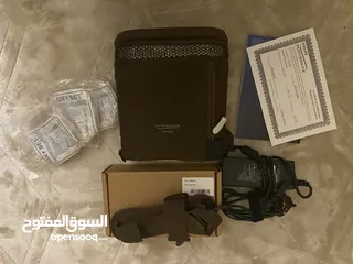  4 للبيع ( شبه الجديد ) جهاز توليد أكسجين محمول 2 لتر من شركة PHILIPS SIMPLYGO MINI